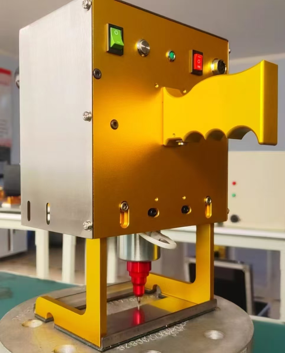 हैंडहेल्ड इलेक्ट्रिक उत्कीर्णन मशीन, स्टील ट्यूब पर धातु उत्कीर्णन मशीन